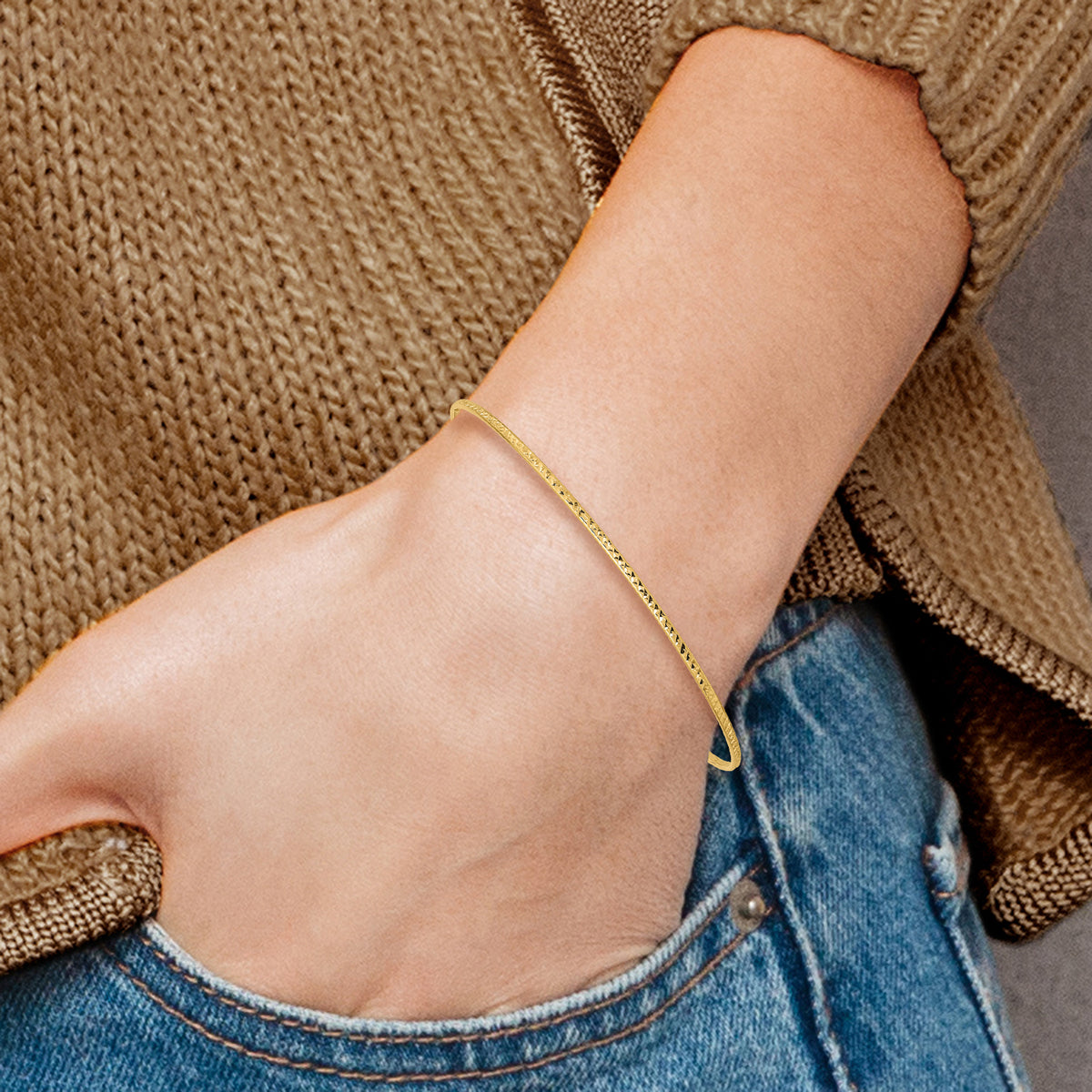 Gold Diamond-cut Slip-on Bangle - 10k Yellow Gold