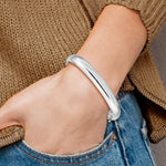 Gold High Polished Hinged Bangle - 14k White Gold / 8 mm / 7 in