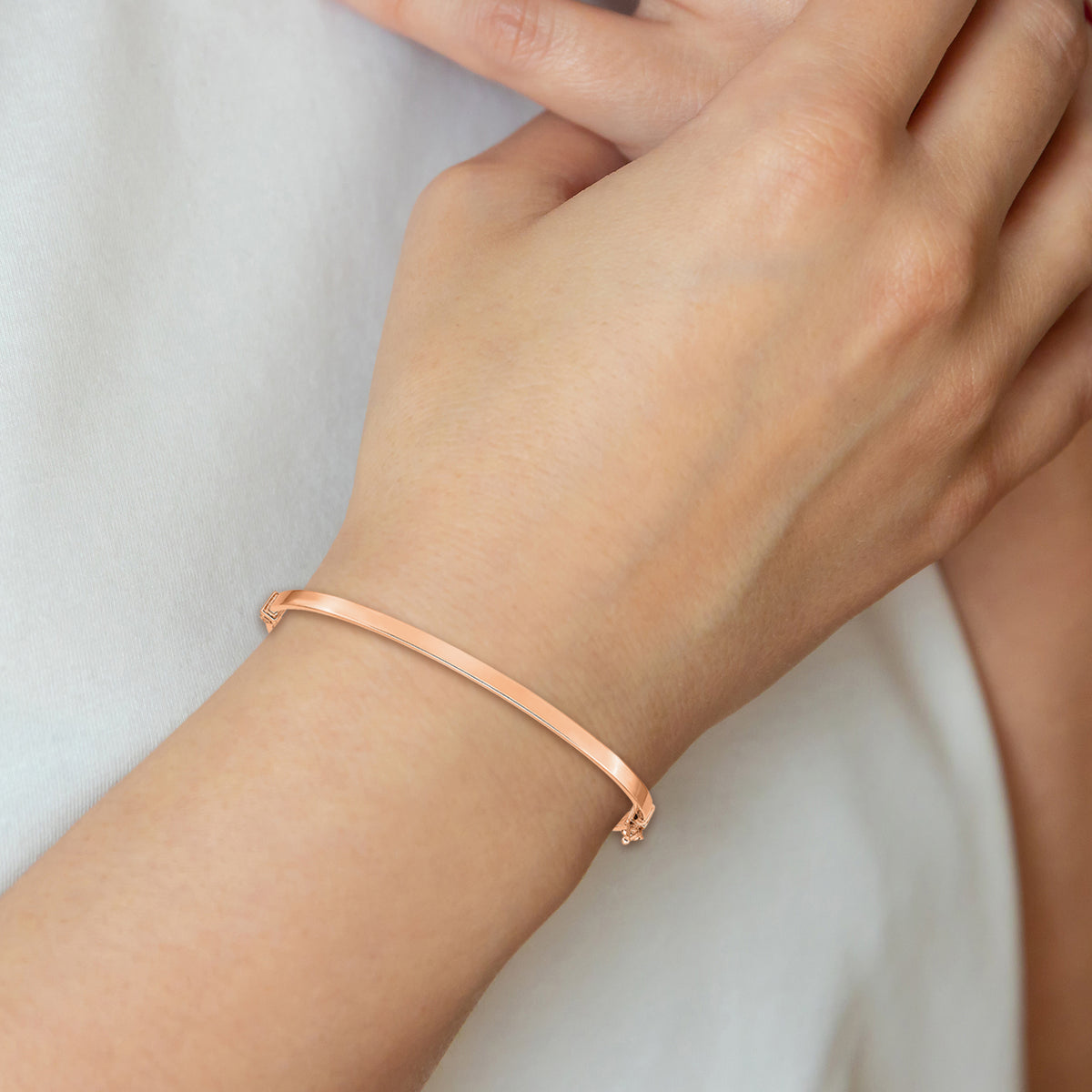 14k Rose Gold Polished 3.00mm Hinged Oval Bangle Bracelet, view 6