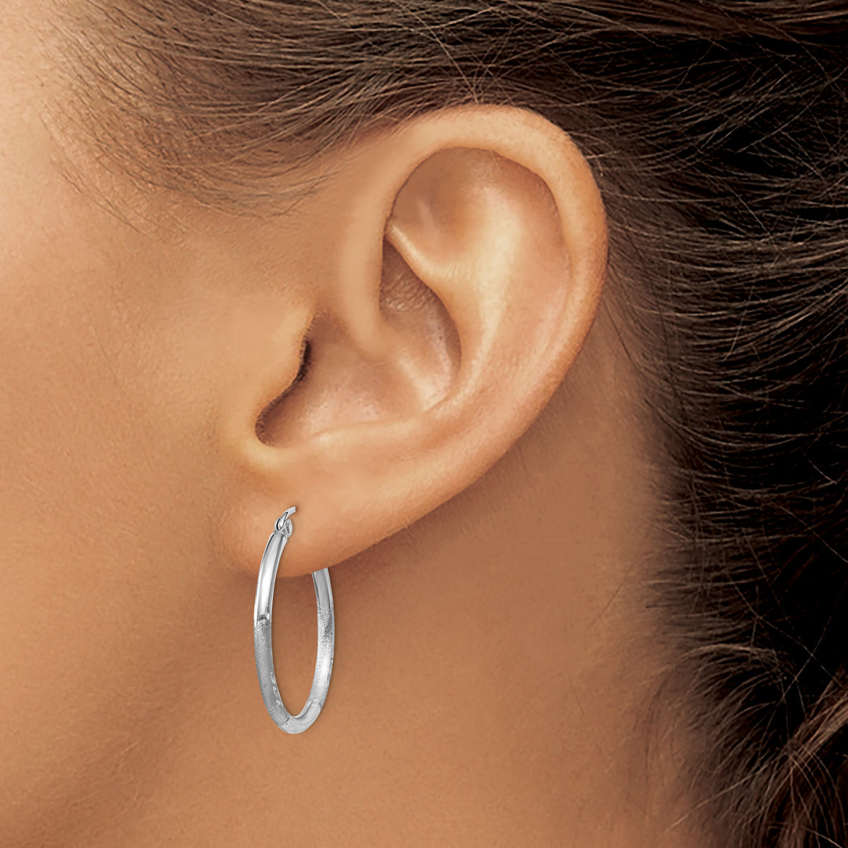 Gold Satin and Diamond-cut Hoop Earrings - 14k White Gold / 2 mm / 25 mm