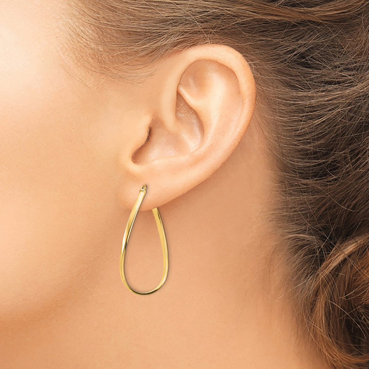 2mm Gold Oval Twisted Hoop Earrings - 14k Yellow Gold / 22 x 34 mm