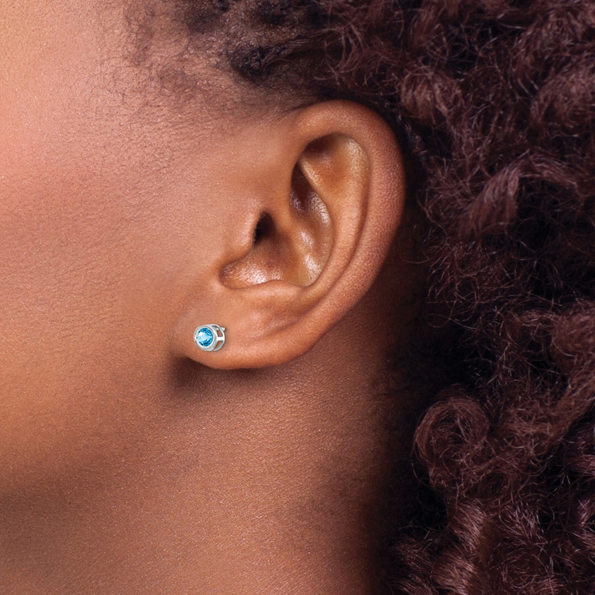 14k Bezel Stud Earrings - 14k White Gold / Topaz (Swiss Blue) / 4 mm