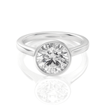 the-luna-bezel-metal-platinum-shape-round